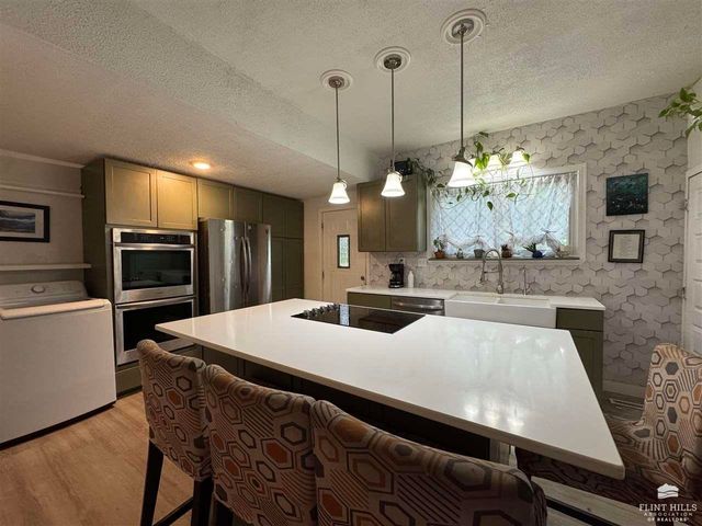 519 NE 7th St., Abilene, KS 67410