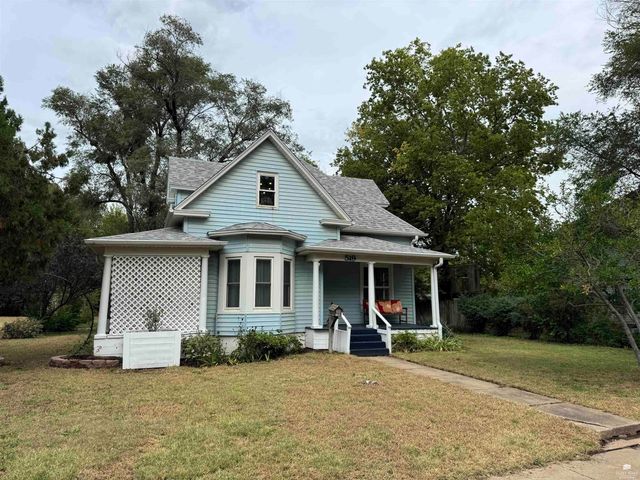 519 NE 7th St., Abilene, KS 67410