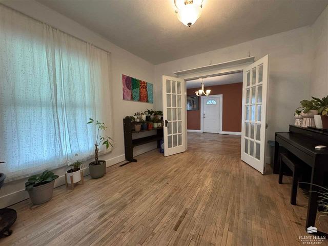 519 NE 7th St., Abilene, KS 67410