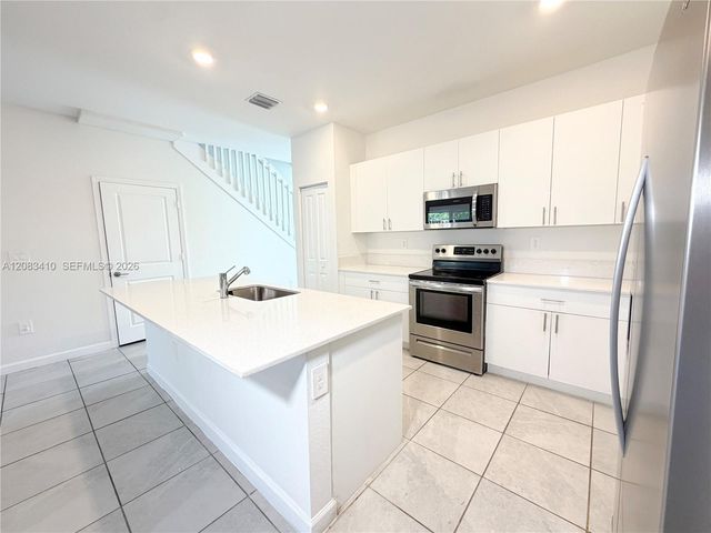26447 SW 148th Avenue, Homestead, FL 33032