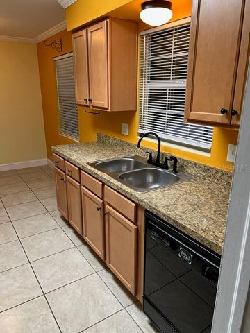 818 SCOTLAND STREET, Dunedin, FL 34698