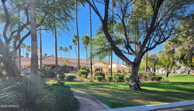 215 N Power Road 284, Mesa, AZ 85205