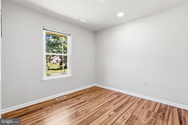 8514 DANGERFIELD RD, Clinton, MD 20735