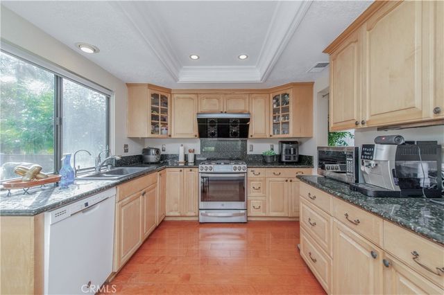 930 Crystal Water, Walnut, CA 91789