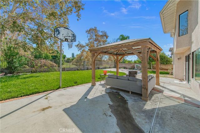 930 Crystal Water, Walnut, CA 91789