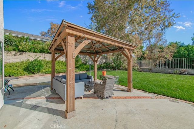 930 Crystal Water, Walnut, CA 91789