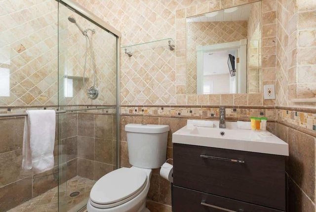 1103 SE 14 Drive, Deerfield Beach, FL 33441