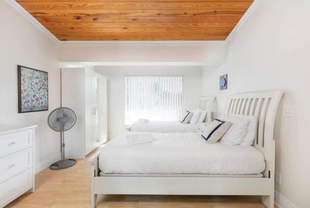 1103 SE 14 Drive, Deerfield Beach, FL 33441