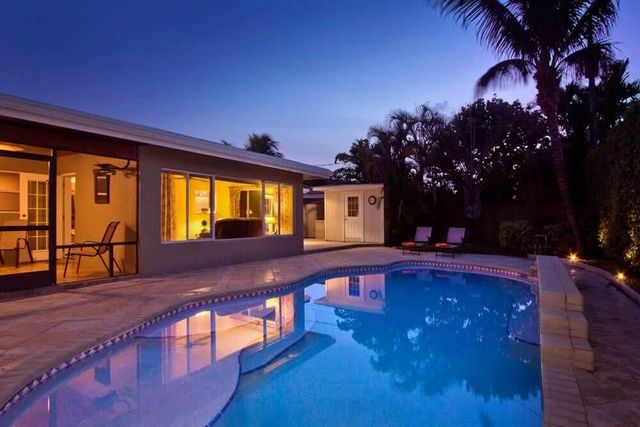 1103 SE 14 Drive, Deerfield Beach, FL 33441