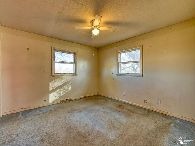 5679 Catawba Drive, Adrian, MI 49221