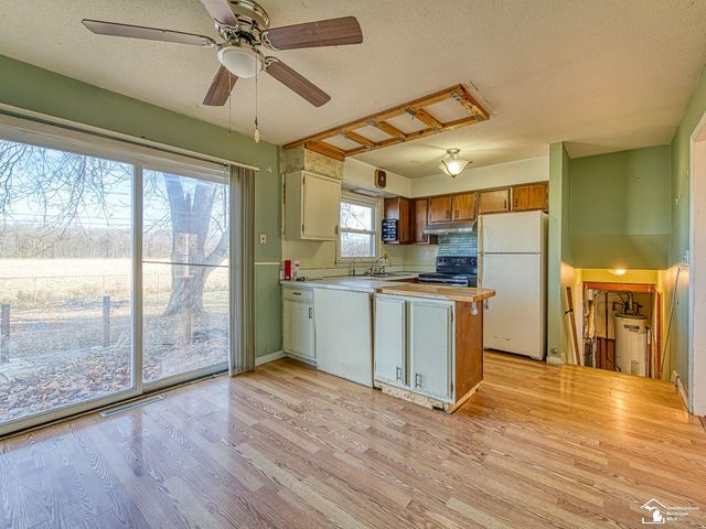 5679 Catawba Drive, Adrian, MI 49221