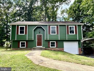 6800 ESTATE LN, Fredericksburg, VA 22407