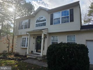 12 MILITIA HILL RD, Sicklerville, NJ 08081