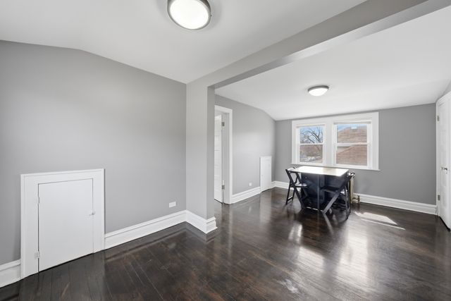 1322 Scoville Avenue, Berwyn, IL 60402