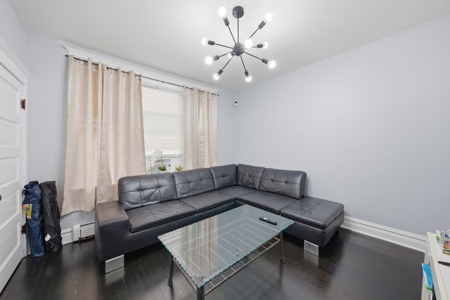 1322 Scoville Avenue, Berwyn, IL 60402