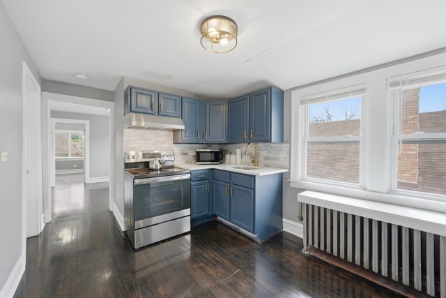 1322 Scoville Avenue, Berwyn, IL 60402