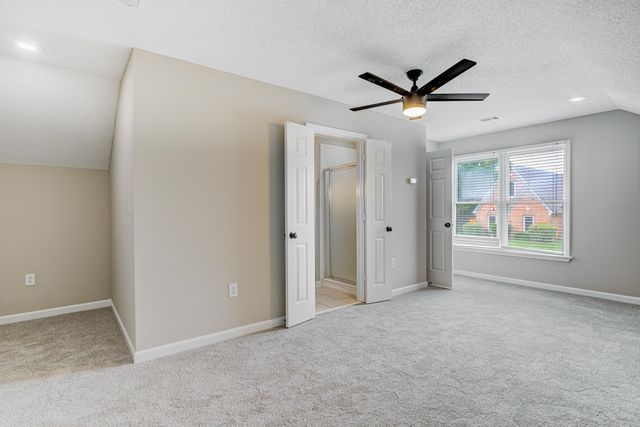 1937 ADA LN, Memphis, TN 38016