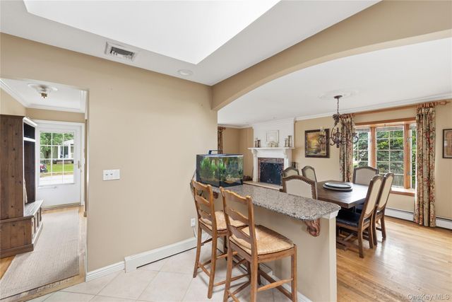 350 Columbus Avenue, West Babylon, NY 11704