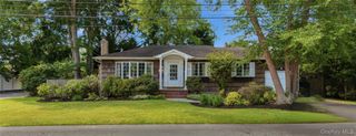 350 Columbus Avenue, West Babylon, NY 11704