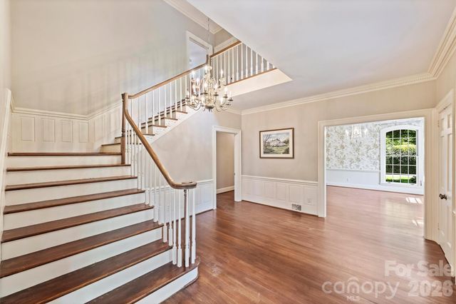 812 Ardsley Road, Charlotte, NC 28207