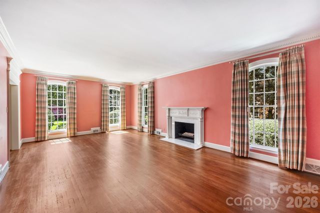 812 Ardsley Road, Charlotte, NC 28207