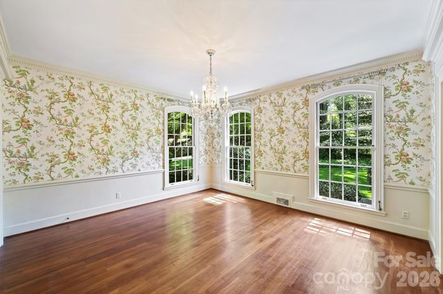 812 Ardsley Road, Charlotte, NC 28207