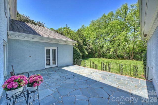 812 Ardsley Road, Charlotte, NC 28207