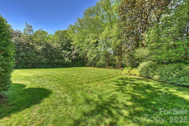 812 Ardsley Road, Charlotte, NC 28207