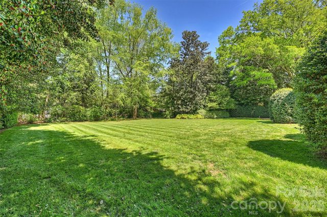 812 Ardsley Road, Charlotte, NC 28207