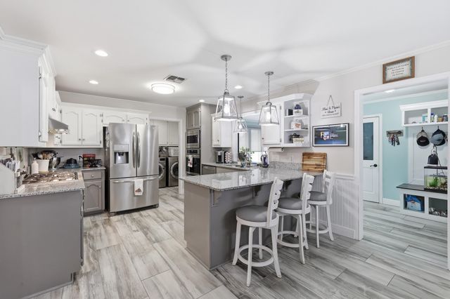 305 Chantilly Drive, Houma, LA 70360