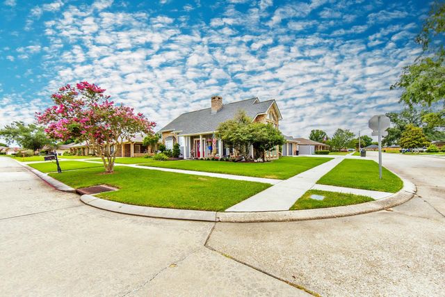 305 Chantilly Drive, Houma, LA 70360