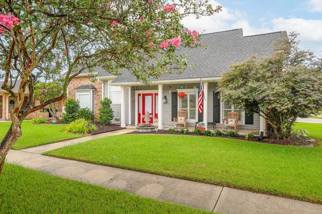 305 Chantilly Drive, Houma, LA 70360