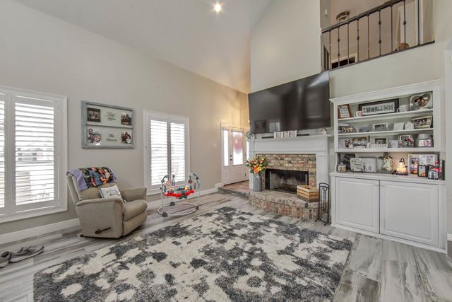 305 Chantilly Drive, Houma, LA 70360