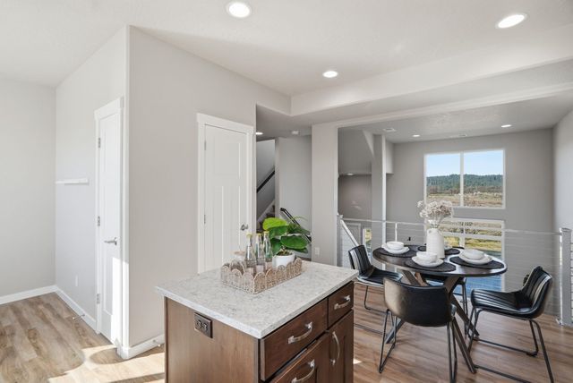 453 N Cochran Pl, Spokane, WA 99201