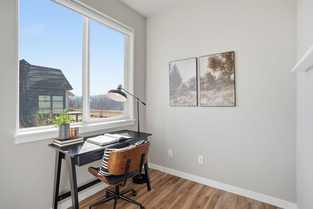 453 N Cochran Pl, Spokane, WA 99201