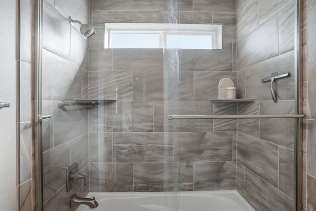 453 N Cochran Pl, Spokane, WA 99201