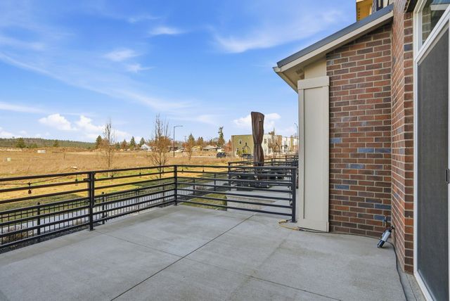 453 N Cochran Pl, Spokane, WA 99201