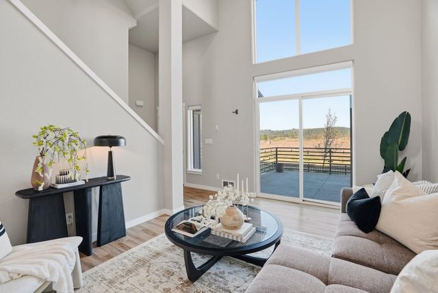 453 N Cochran Pl, Spokane, WA 99201