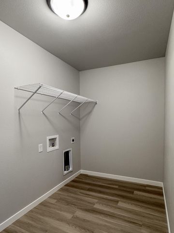 1105 Jill Drive W, West Fargo, ND 58078