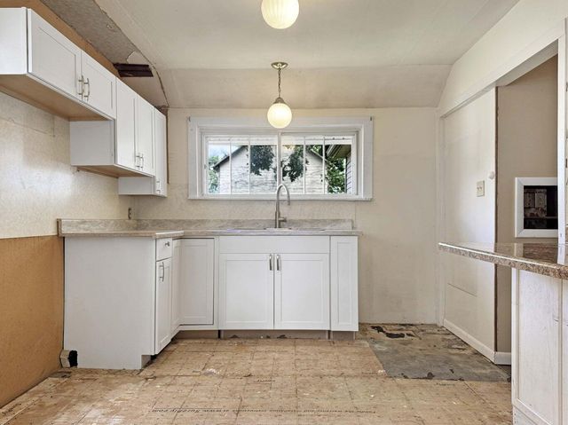 416 E Newell Street, West Liberty, OH 43357