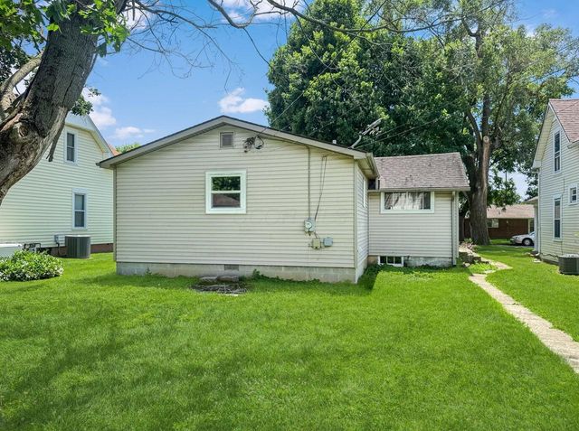 416 E Newell Street, West Liberty, OH 43357