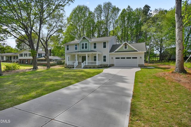 303 Edgewater Drive, Broadway, NC 27505