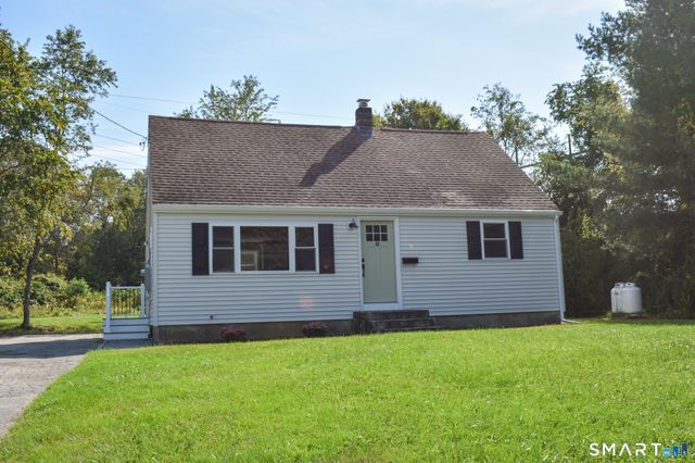 43 Hale Haven Court, Montville, CT 06382