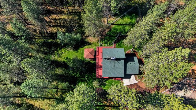 22910 N Perry Rd, Colbert, WA 99005