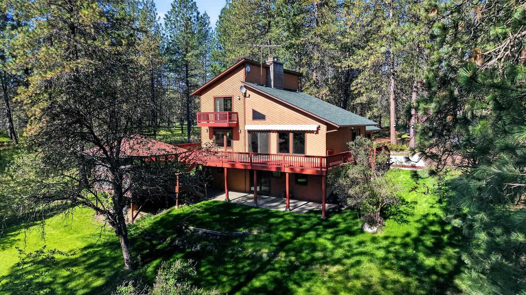 22910 N Perry Rd, Colbert, WA 99005