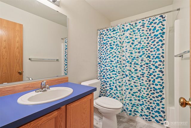 24322 117th Avenue SE, Kent, WA 98030