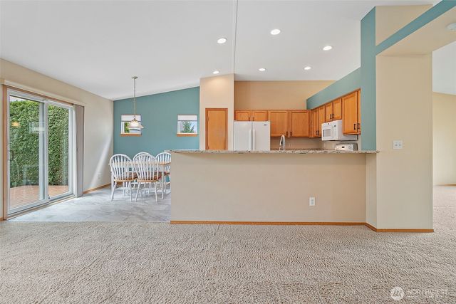 24322 117th Avenue SE, Kent, WA 98030