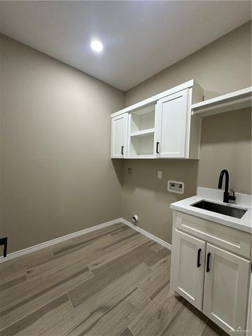 309 Pheasant Drive, La Joya, TX 78560