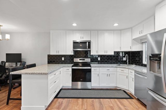 745 E Bradley Avenue 33, El Cajon, CA 92021