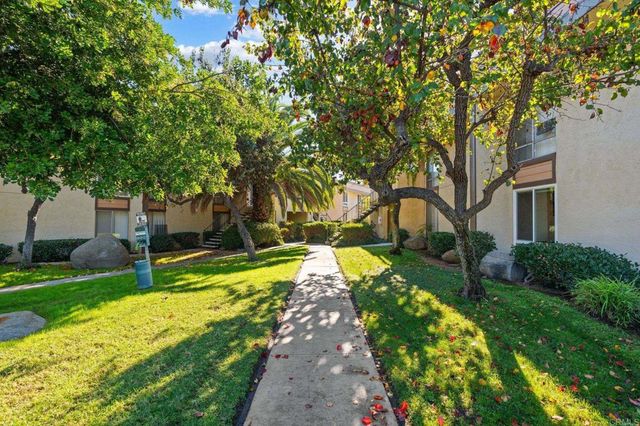 745 E Bradley Avenue 33, El Cajon, CA 92021